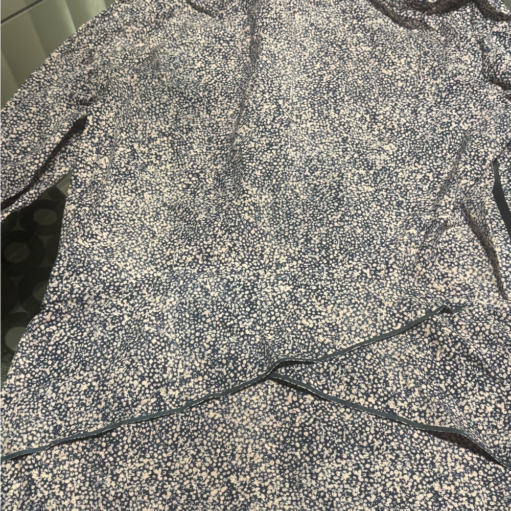 lululemon athletica Blue and White Utility Jacket Sz 8